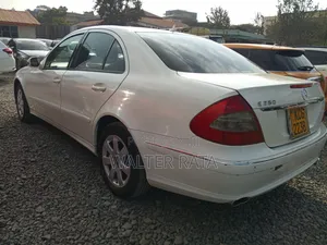 Mercedes-Benz E250 2008 White