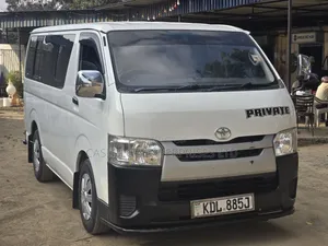 Toyota HiAce 2016 White