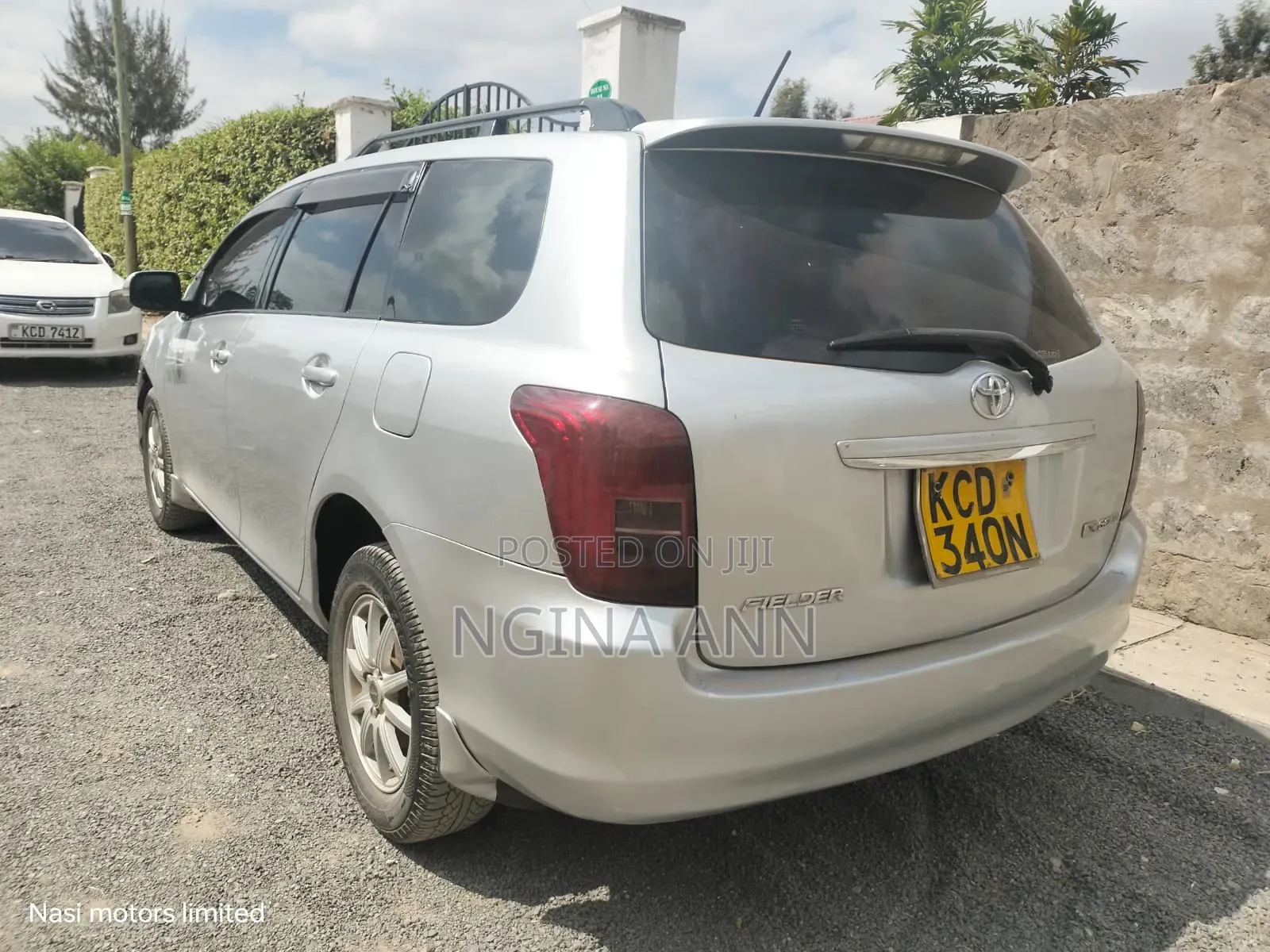 Toyota Corolla Fielder 2009 Silver