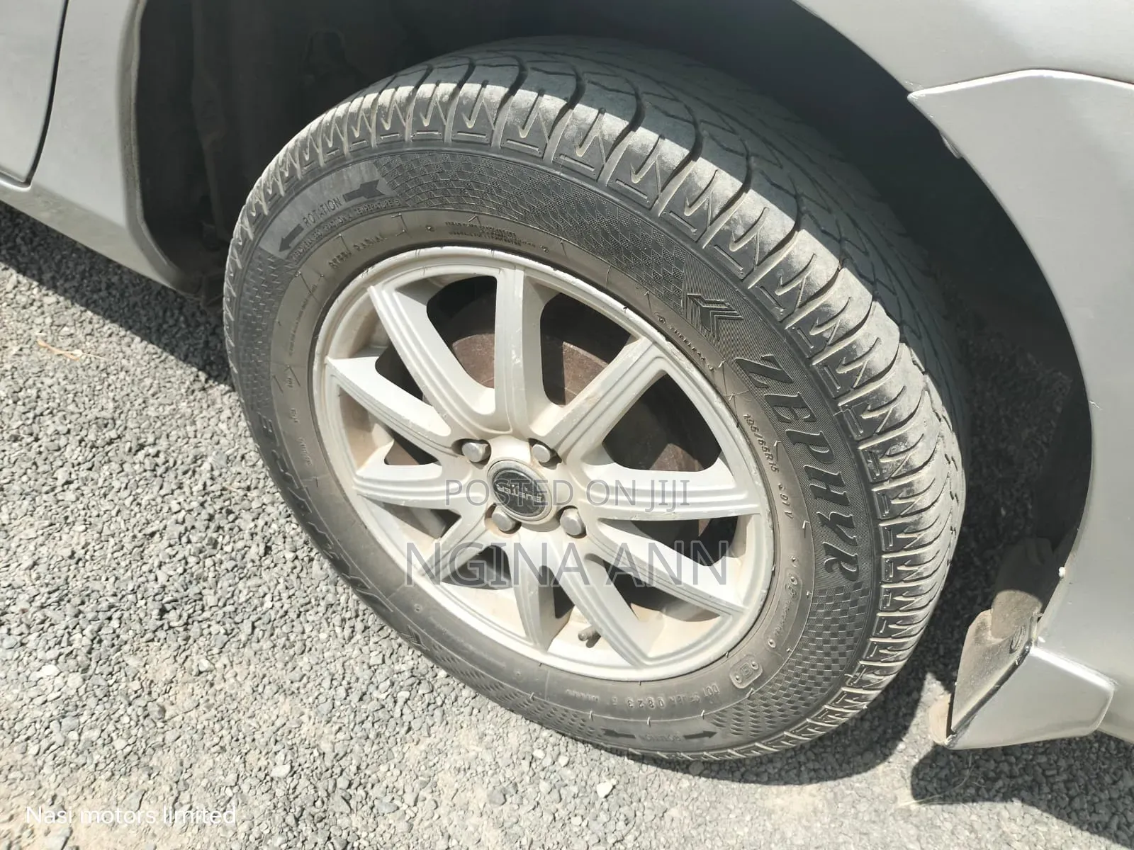 Toyota Corolla Fielder 2009 Silver