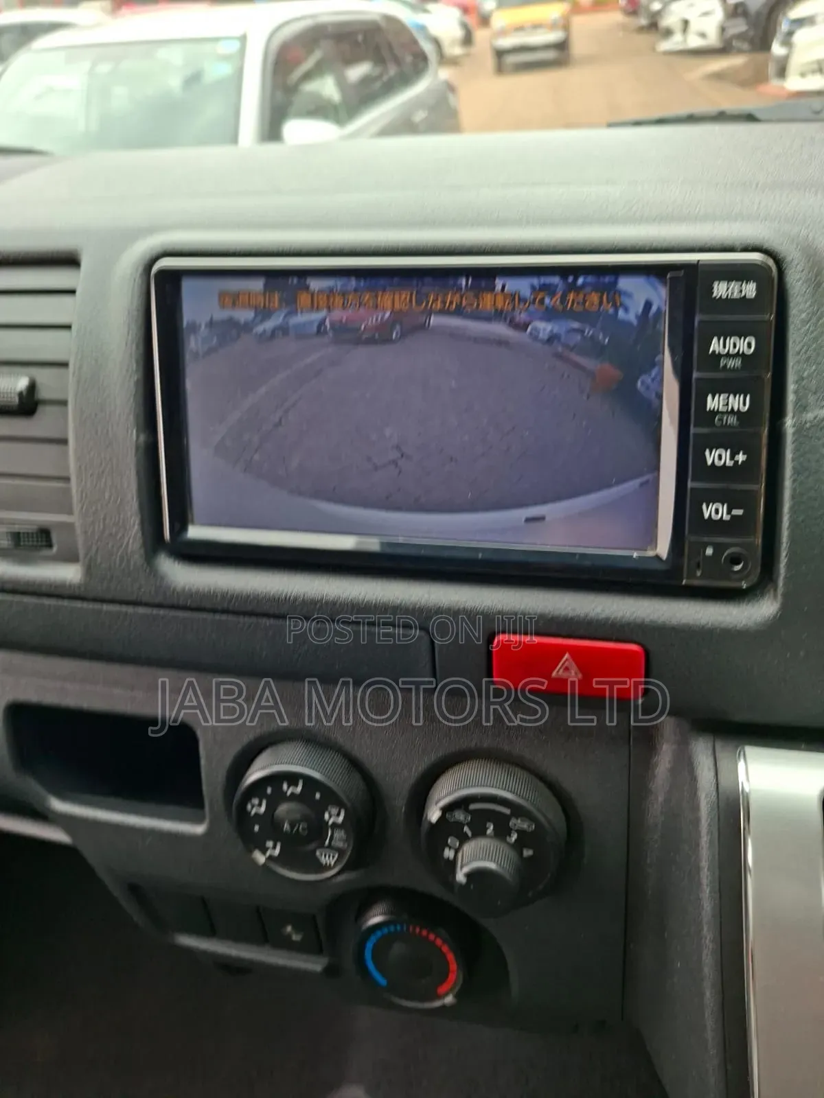 Toyota HiAce 2019 White