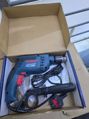 Bosch Corded 550W Impact Drill Machine With 13mm Chuck Side Handle