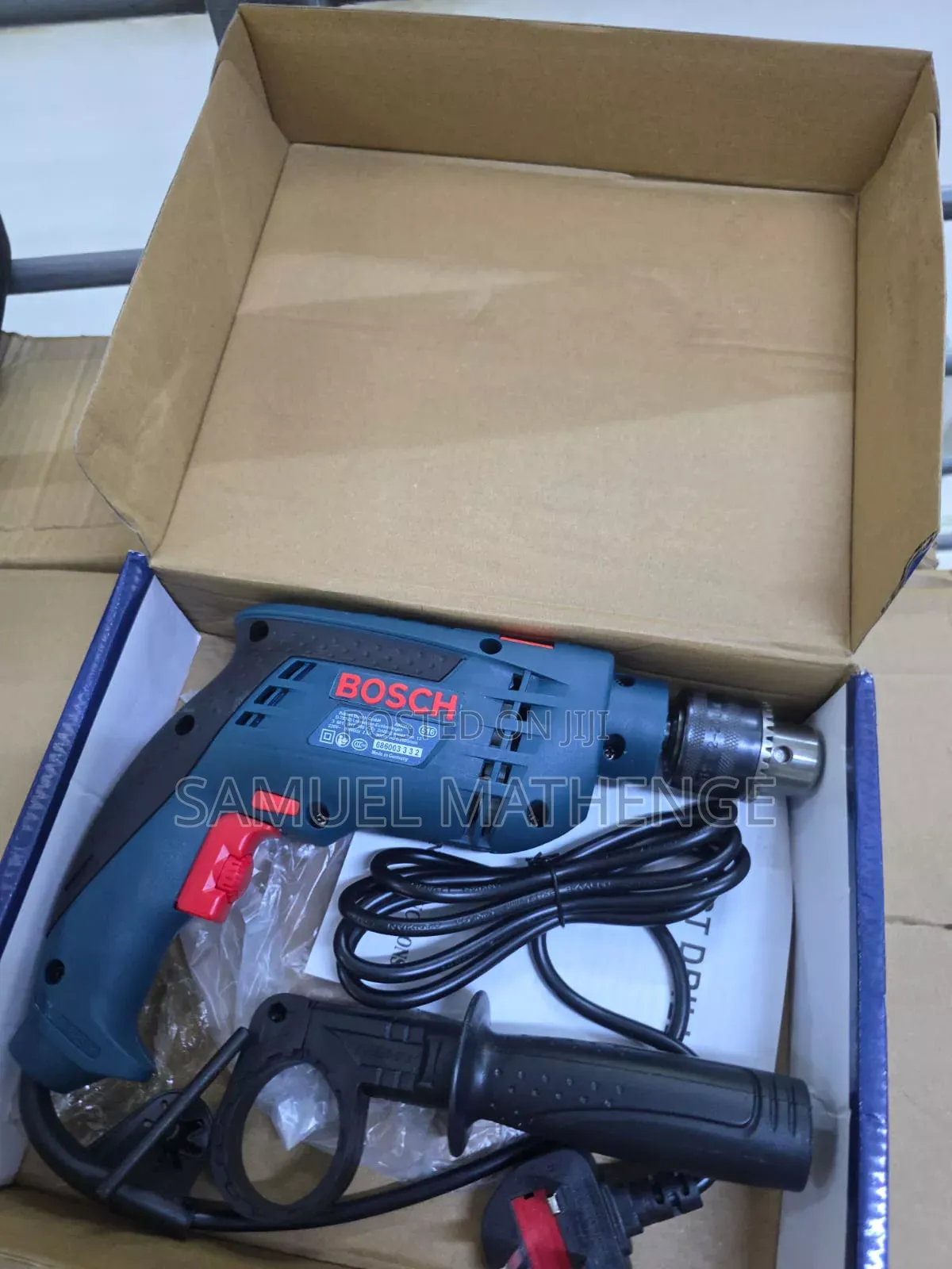 Bosch 550W 13mm Electric Impact Drill With Variable Speed Handle
