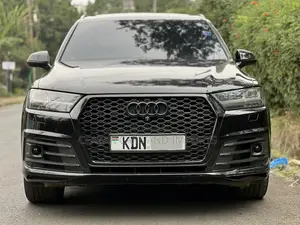 Audi Q7 2016 Black