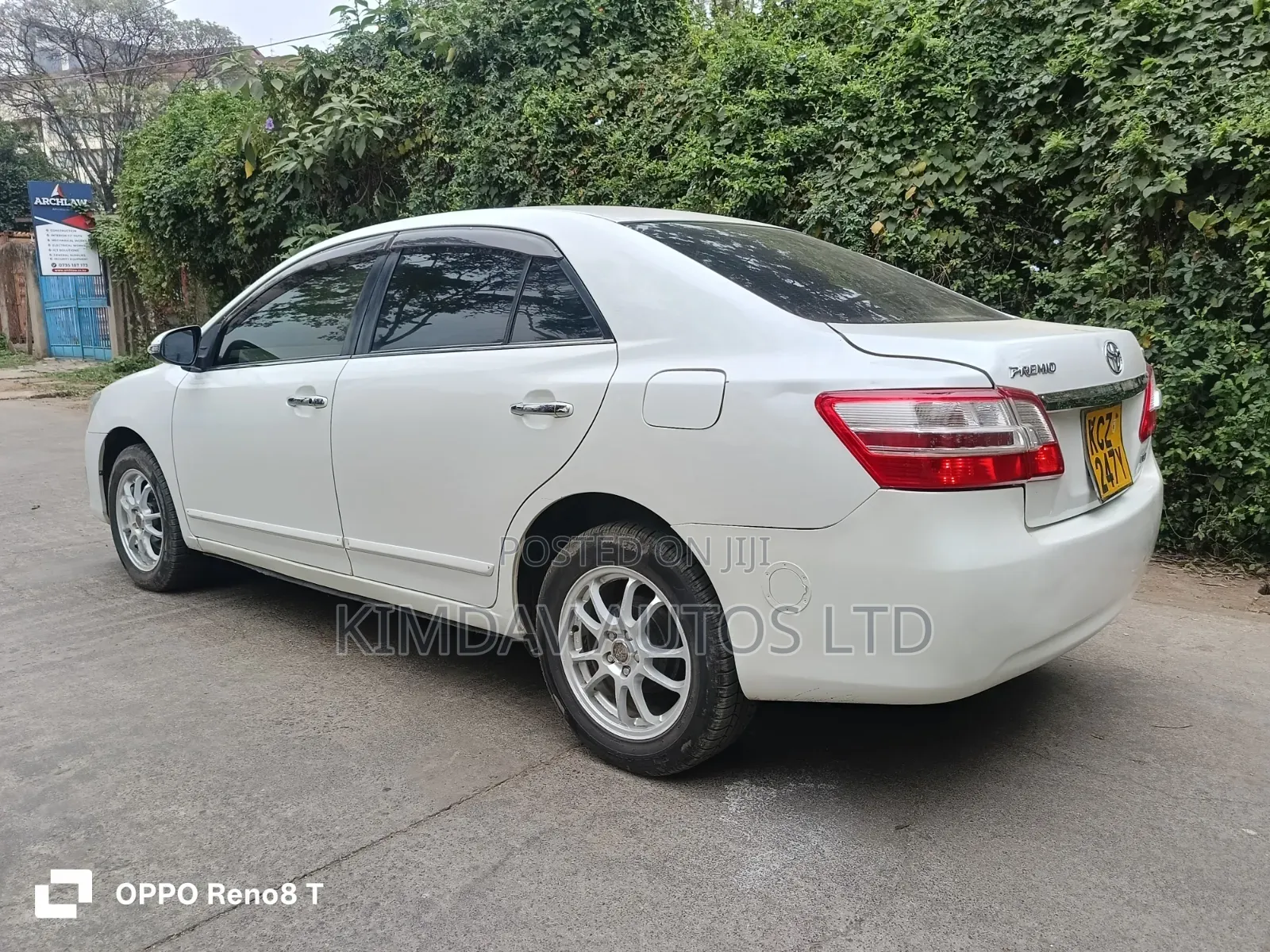 Toyota Premio 2013 White