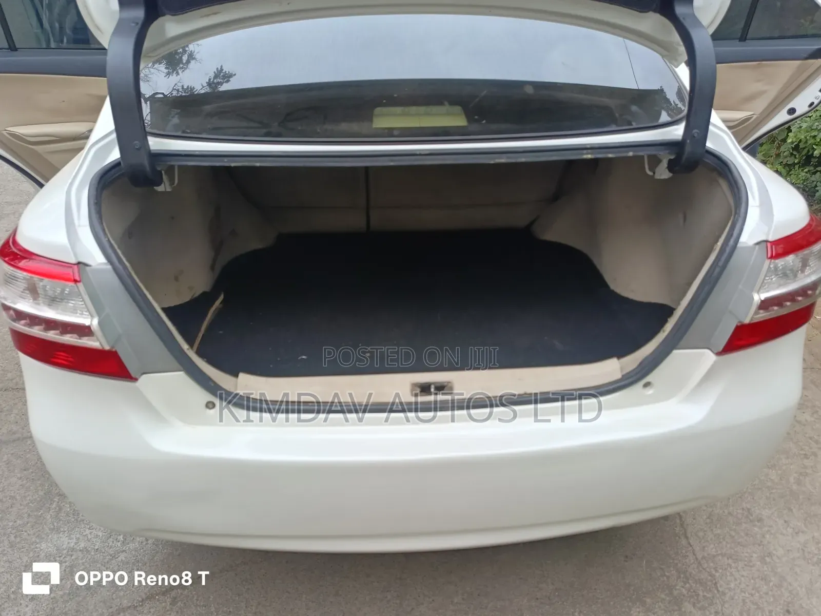 Toyota Premio 2013 White