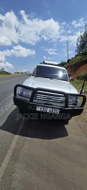 Toyota Land Cruiser Prado 2001 Silver