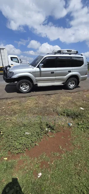 Toyota Land Cruiser Prado 2001 Silver