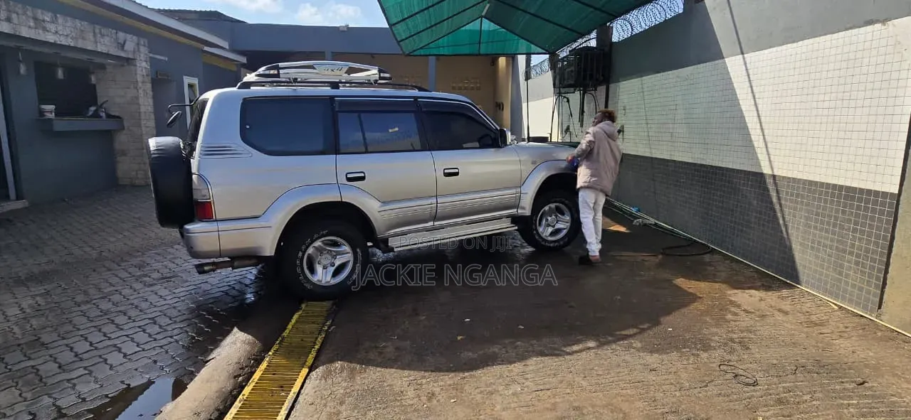 Toyota Land Cruiser Prado 2001 Silver