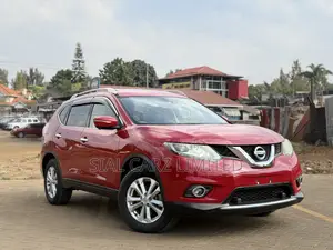 Nissan X-Trail 2.0 Petrol FWD 2016 Red
