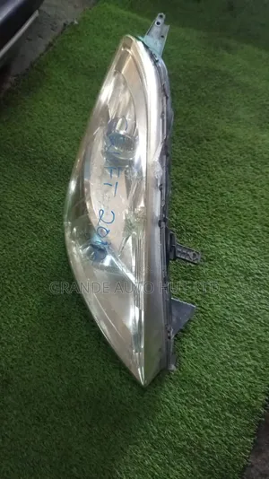 Suzuki Swift 2012 Headlights Xenon