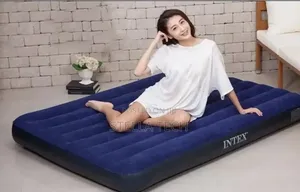 2.5*6 Intex Inflatable Mattress With Free Electric Pump