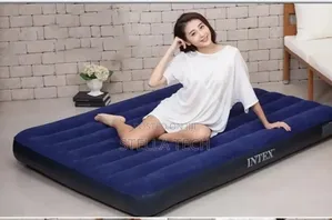 2.5*6 Intex Inflatable Mattress With Free Electric Pump
