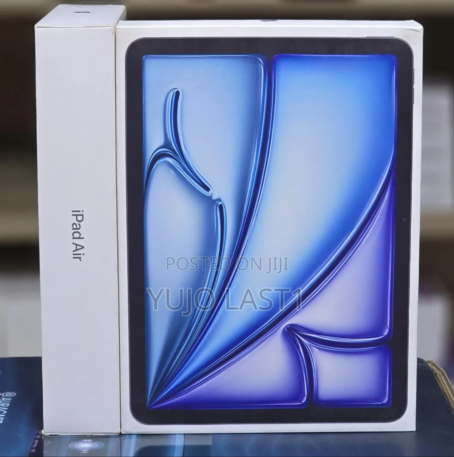 New Apple iPad Air 11 (2026) 128 GB Blue