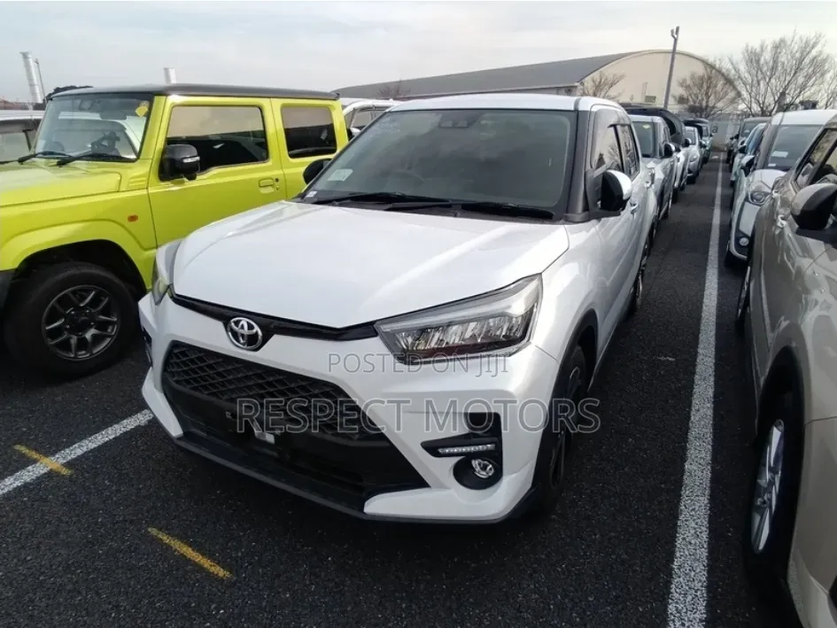 Toyota Raize 2021 White