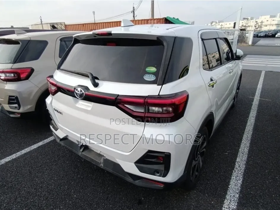 Toyota Raize 2021 White
