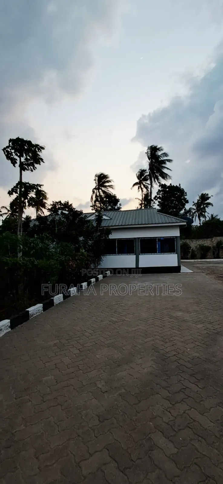 3bdrm Bungalow in Tezo for sale