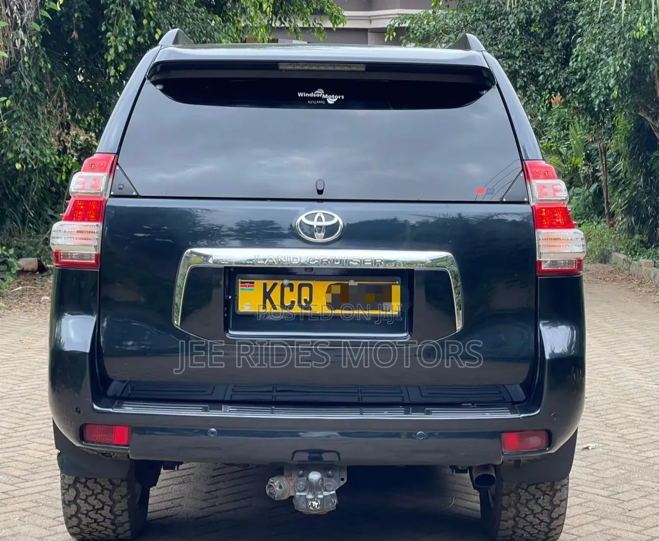 Toyota Land Cruiser Prado 2011 Black
