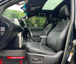 Toyota Land Cruiser Prado 2011 Black