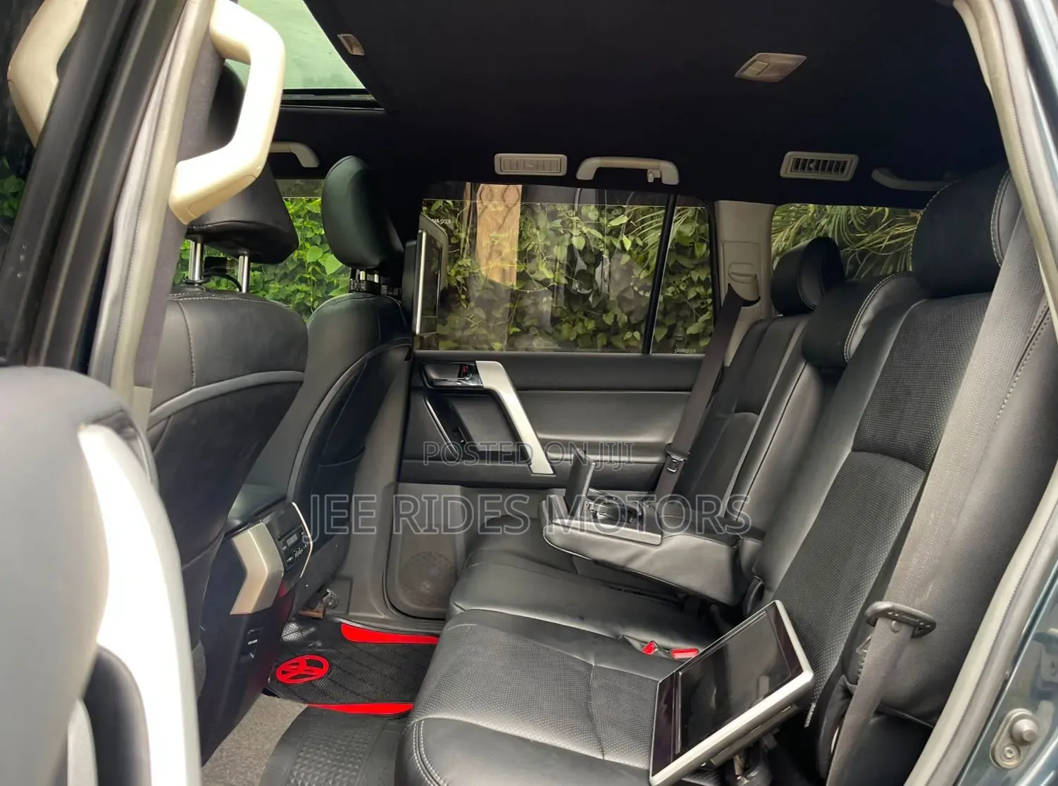 Toyota Land Cruiser Prado 2011 Black