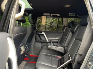 Toyota Land Cruiser Prado 2011 Black