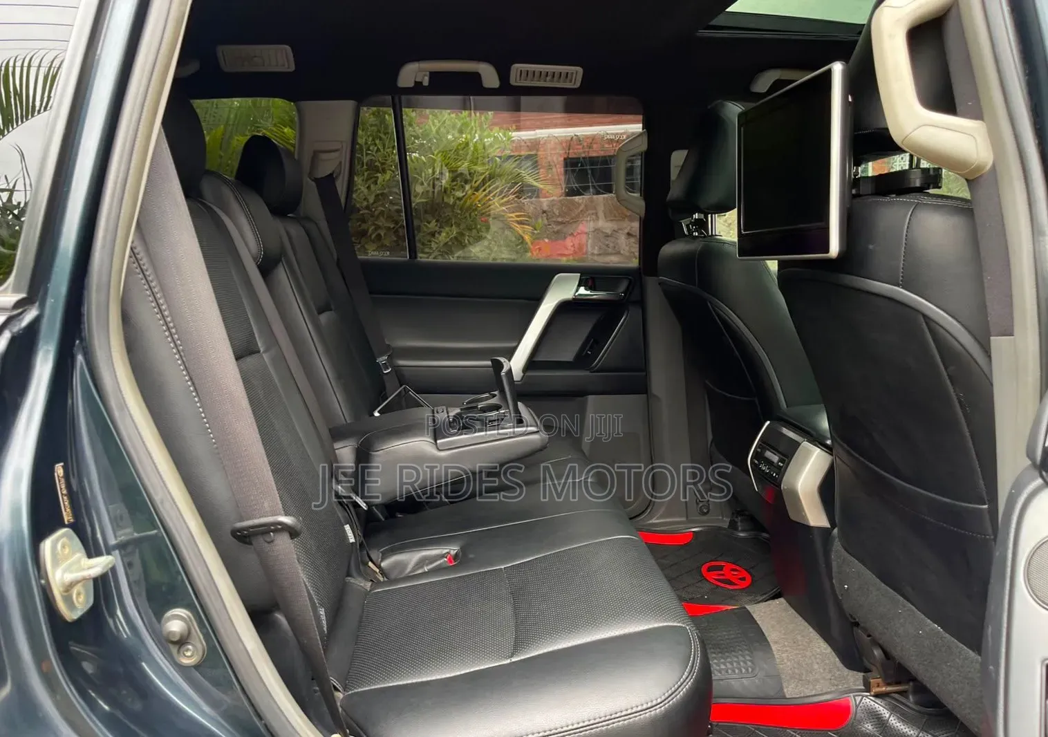 Toyota Land Cruiser Prado 2011 Black
