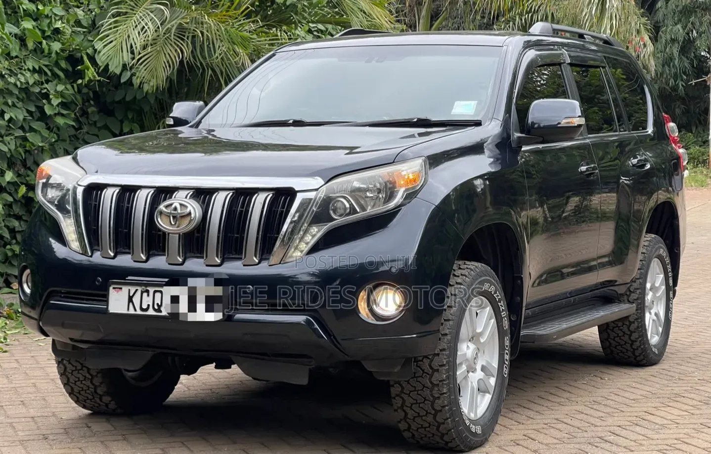 Toyota Land Cruiser Prado 2011 Black