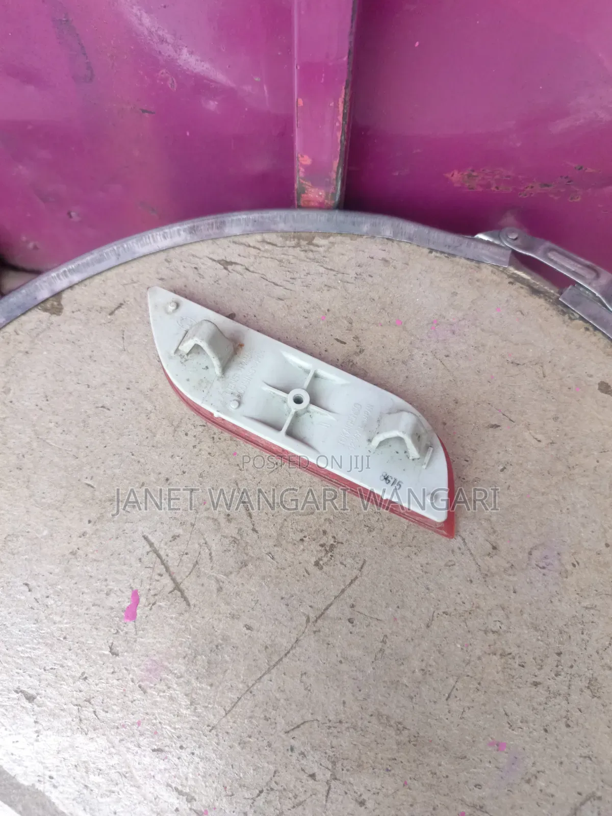 Rear Bumper Light/Reflector for Subaru