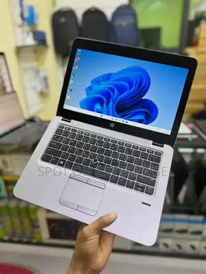 Laptop HP EliteBook 840 G3 8GB Intel Core i5 SSHD (Hybrid) 256GB