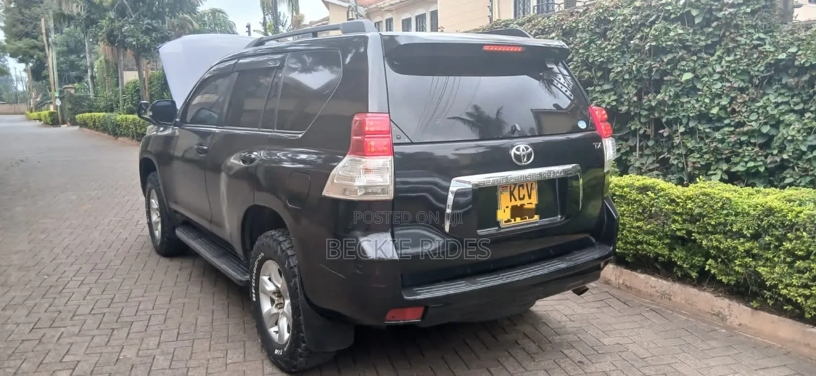 Toyota Land Cruiser Prado 2012 Black