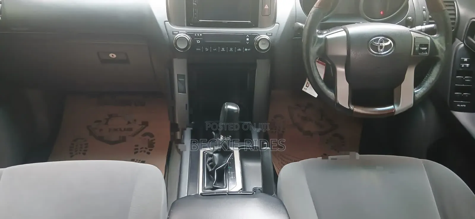 Toyota Land Cruiser Prado 2012 Black