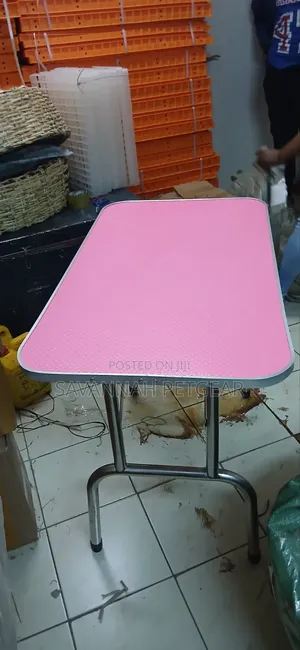 Pedigroom Pet Grooming Table Vibrant Pink - Medium Size