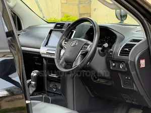 Toyota Land Cruiser Prado 2.7 2021 Black