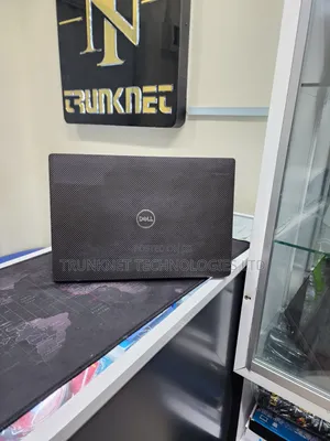 Laptop Dell Latitude 7300 8GB Intel Core i5 SSD 256GB