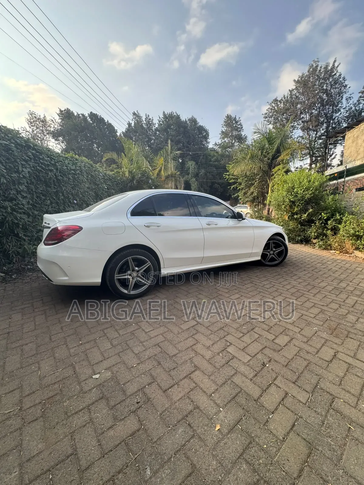 Mercedes-Benz C200 2016 Pearl