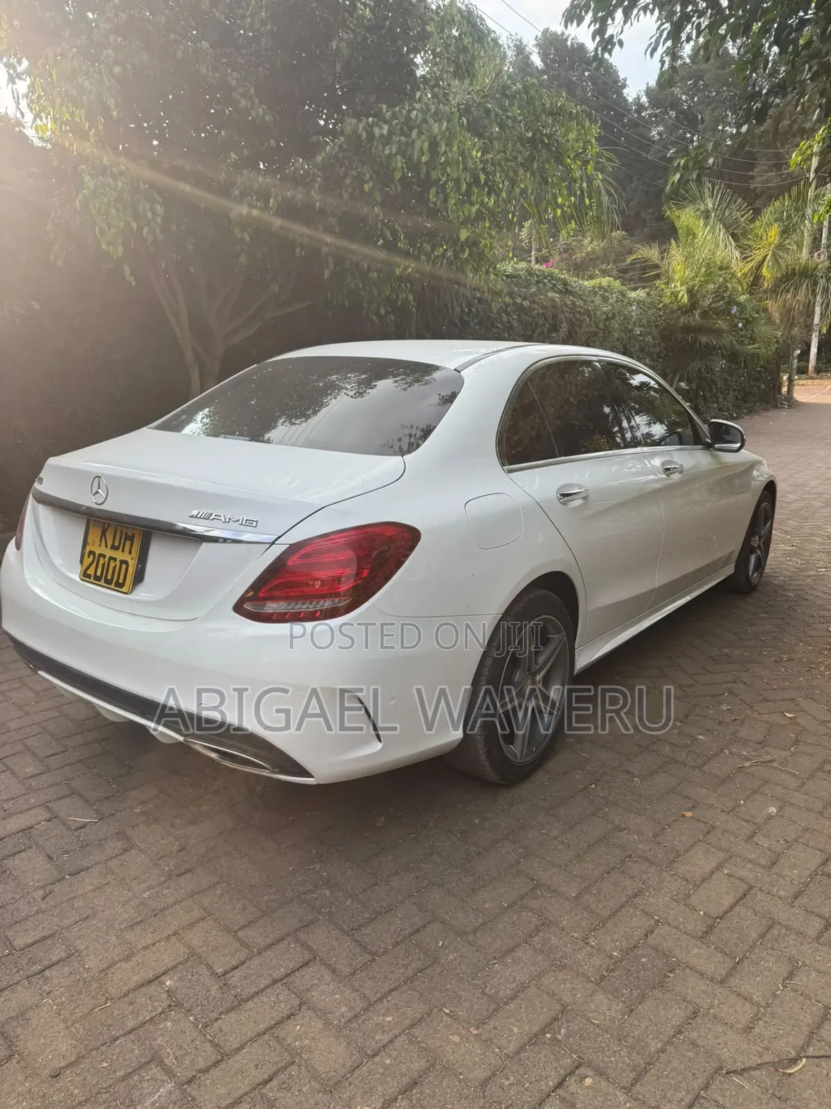 Mercedes-Benz C200 2016 Pearl