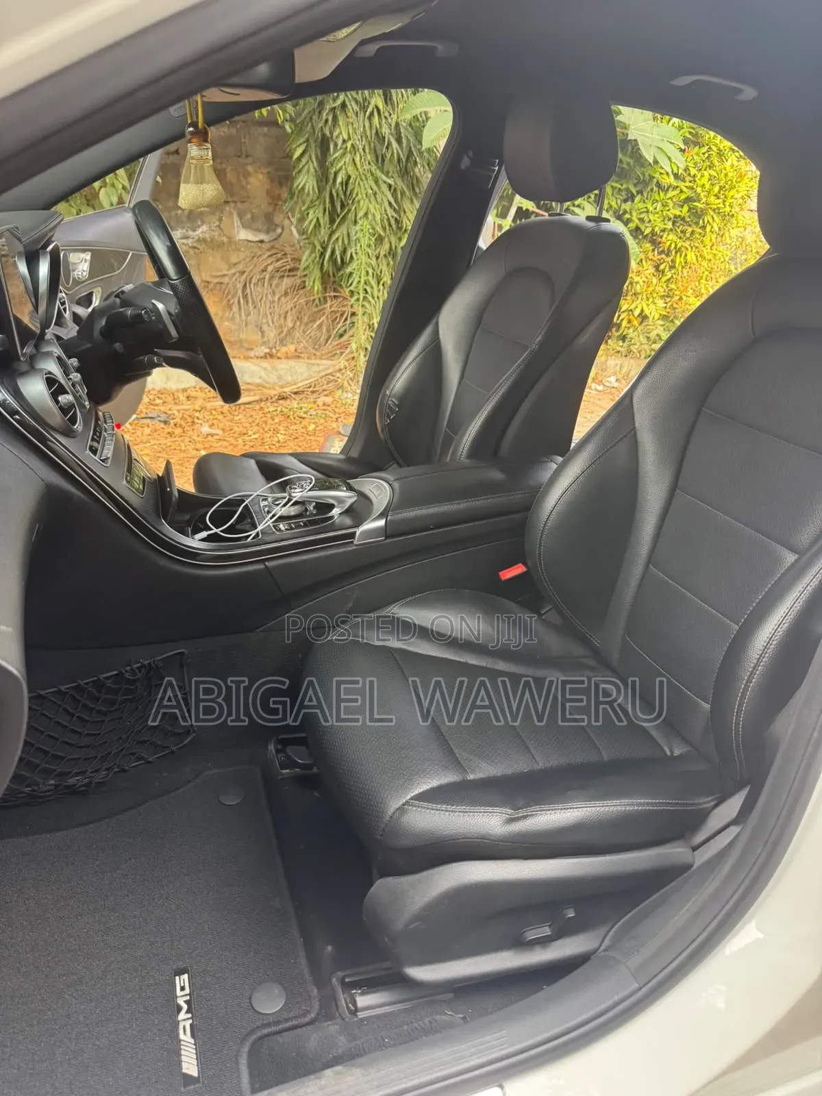 Mercedes-Benz C200 2016 Pearl