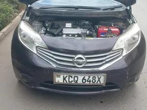Nissan Note 2013 Burgundy