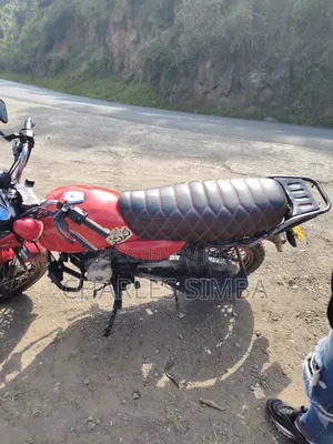 Bajaj Boxer 2022 Red