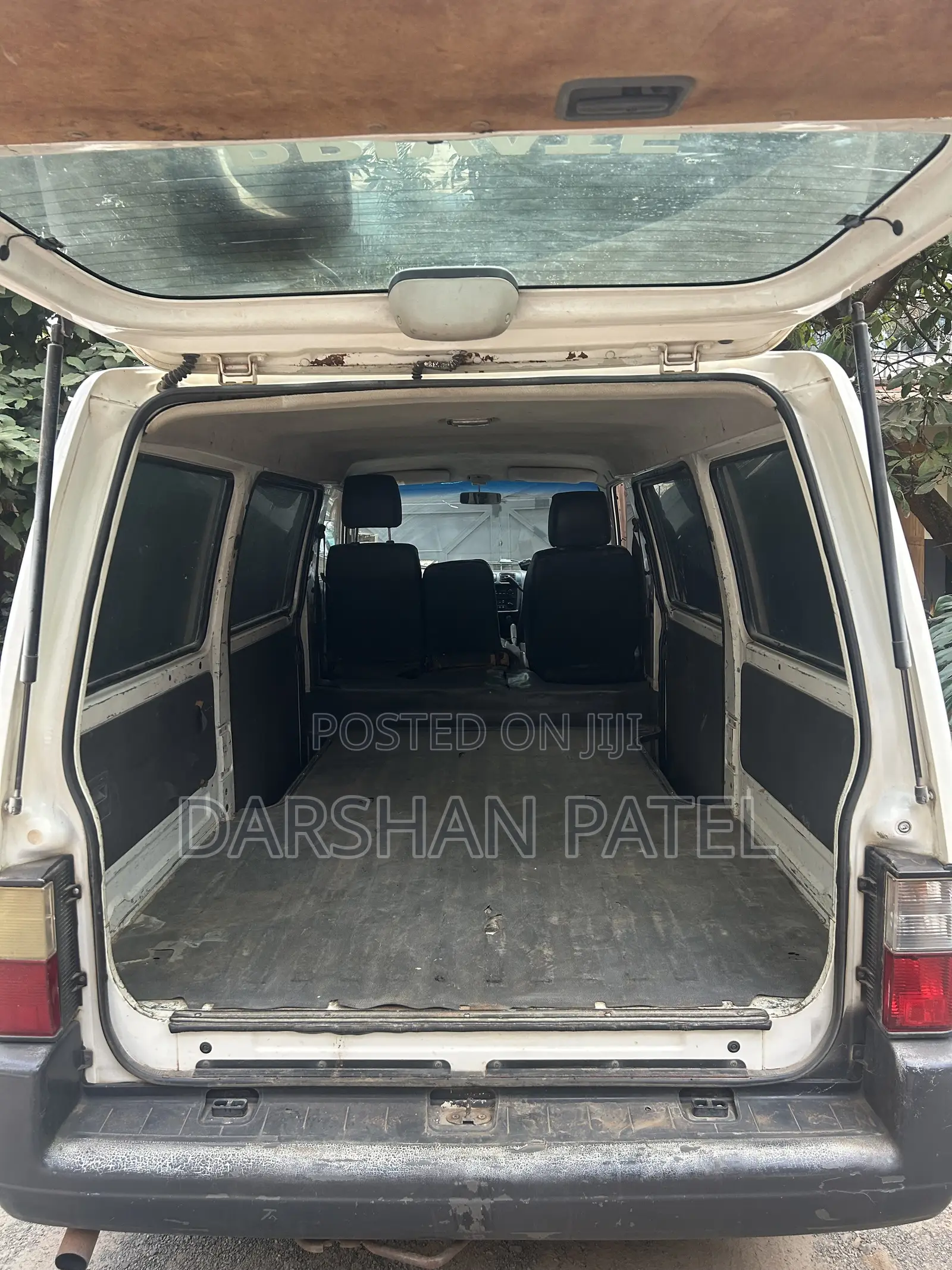 Mazda Bongo 2013 White