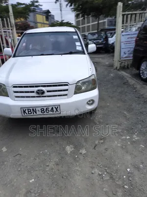 Toyota Kluger 2024 White