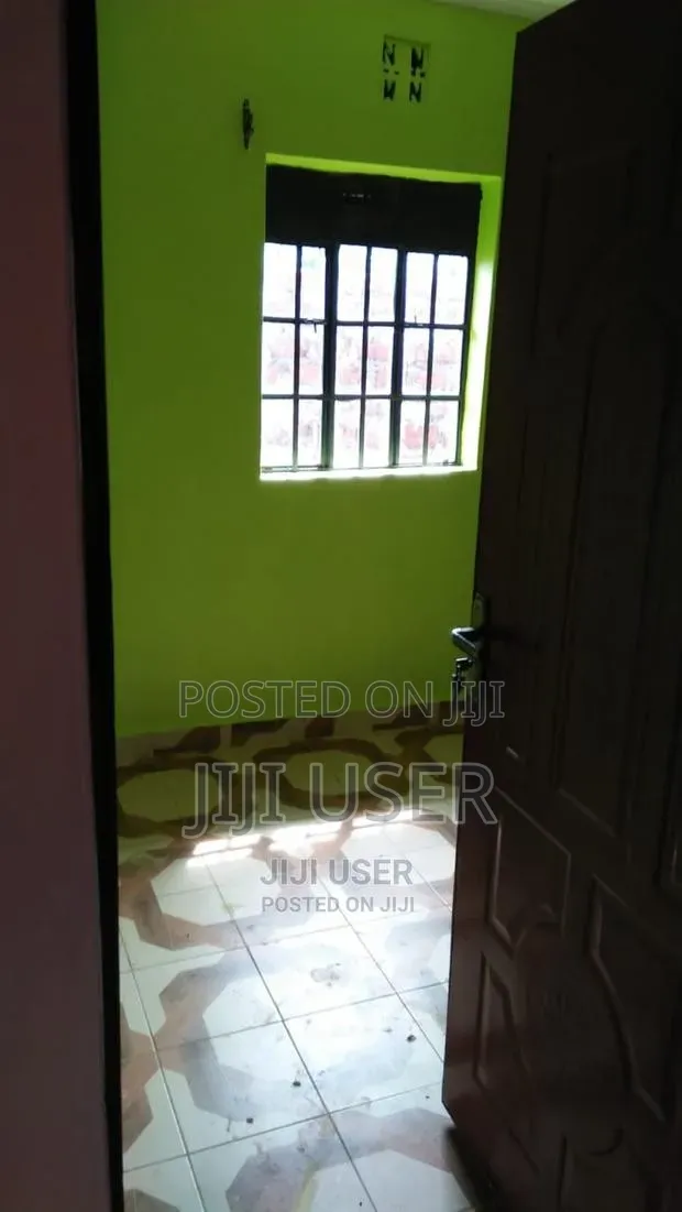 2bdrm Bungalow in Malaba Central for sale