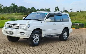 Toyota Land Cruiser 1988 White