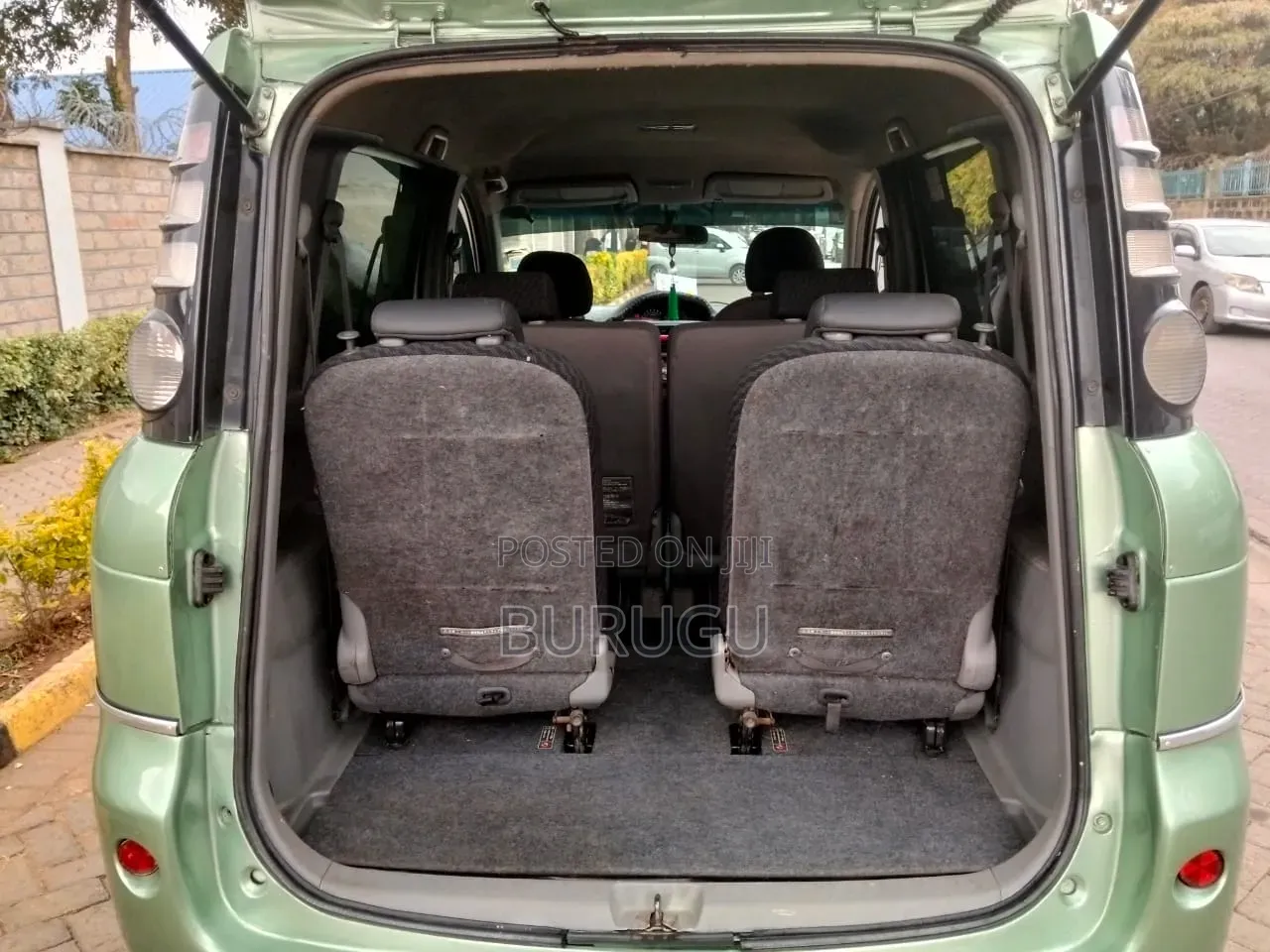 Toyota Sienta 2012 Green