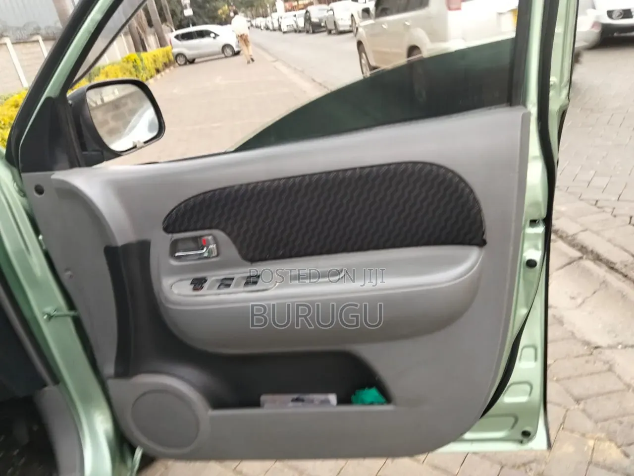 Toyota Sienta 2012 Green