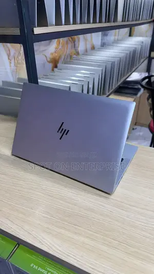 Laptop HP EliteBook 830 G7 8GB Intel Core i5 SSD 256GB