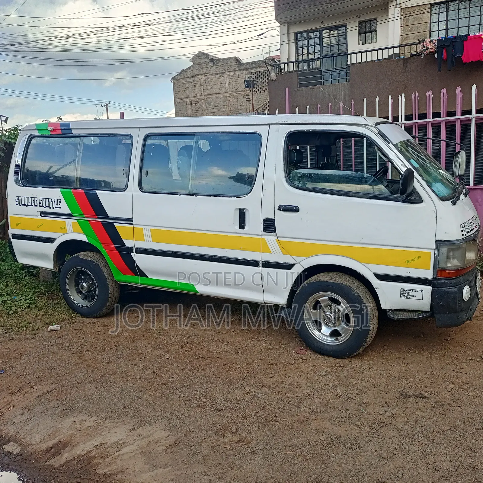 Toyota HiAce 2003 White