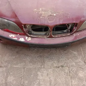 BMW 318i 2002 Red