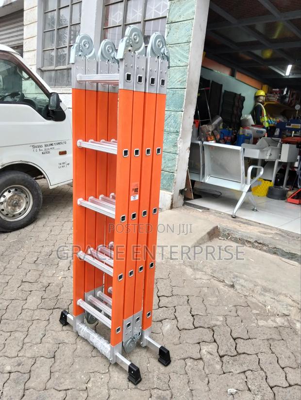 4x5 Steps Folding Multipurpose Fiberglass Ladder - thumbnail 2