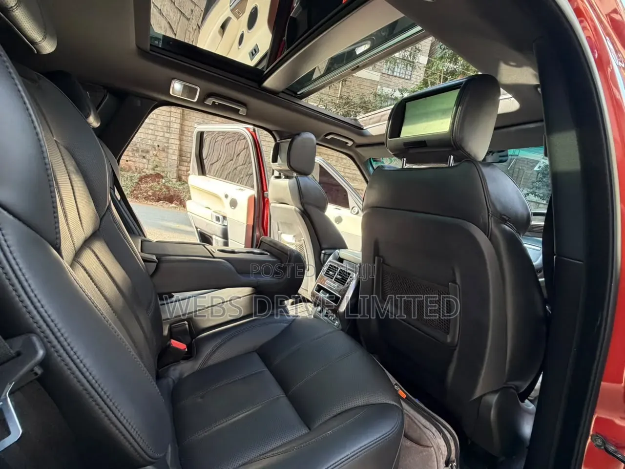 Land Rover Discovery Sport 2015 Red